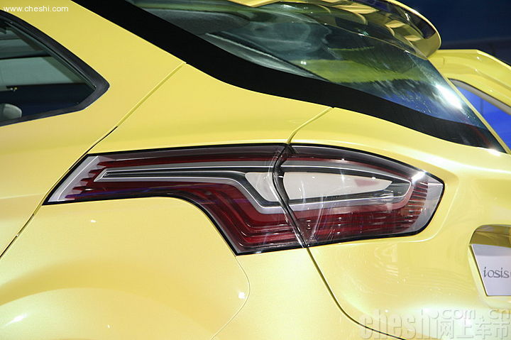 福特iosis MAX概念车