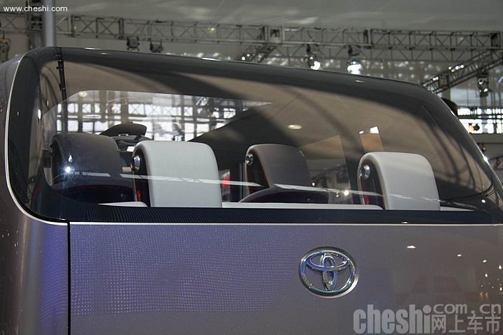 丰田HI-CT概念车