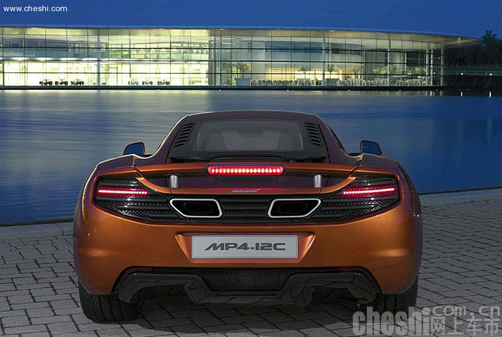 迈凯轮MP4-12C