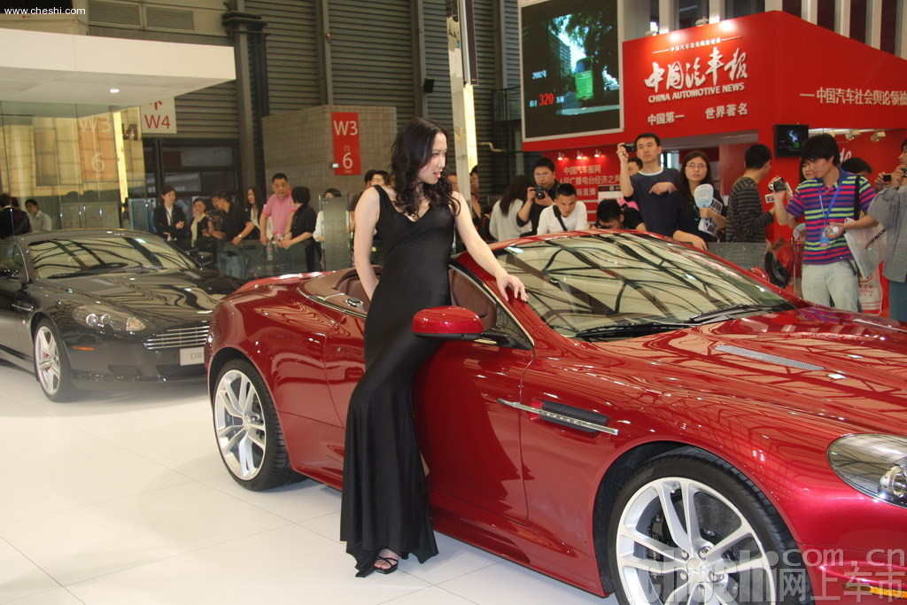 阿斯顿马丁车模