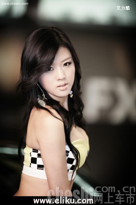 韩国车模皇后黄美熙个人性感写真