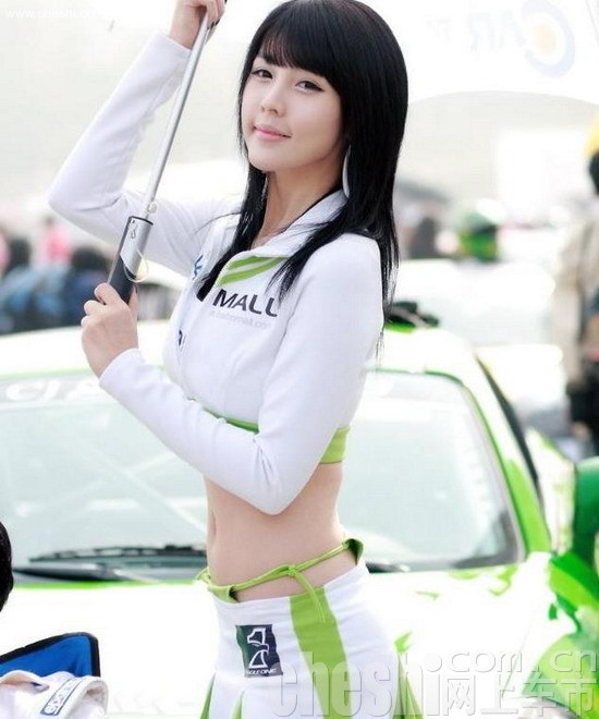 靓丽韩国性感的车模美女
