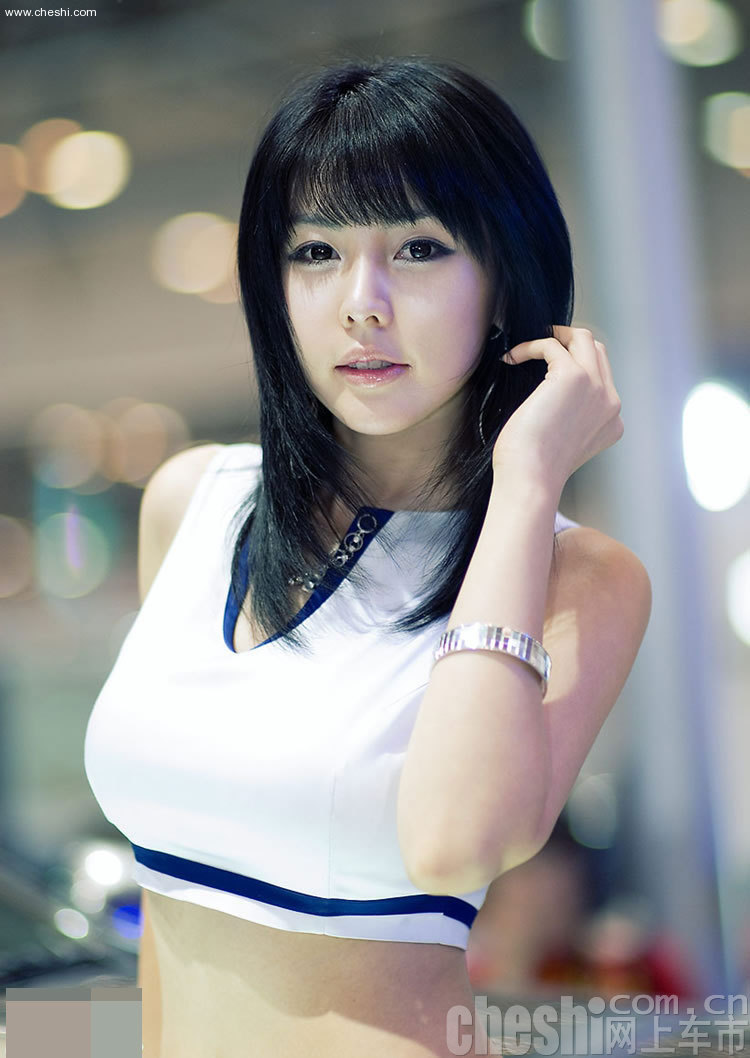 美女车模李智友
