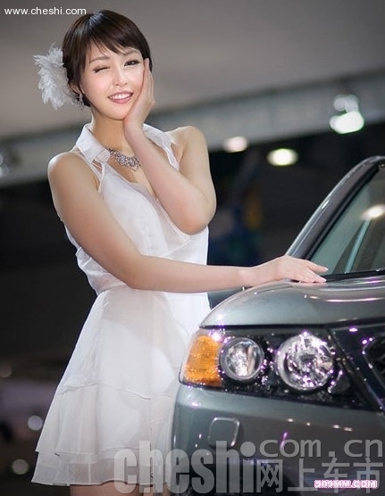 韩国当红香车靓模Kang Yui