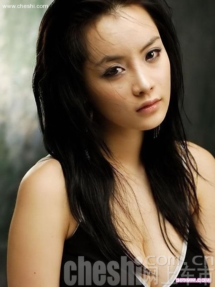 跑车美女车模大秀美艳