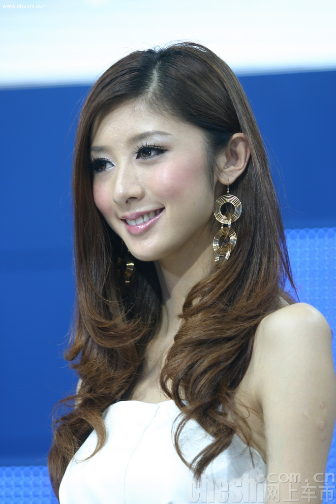 <em>2014</em>广州<em>车展车模图片</em>_广州<em>车展北京</em>汽车车模