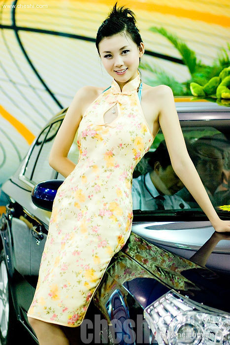 台湾美女车模走秀
