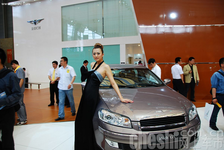Auto Shanghai 2009 -车模全身