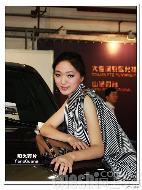 靓丽模特