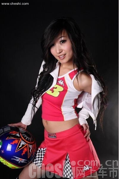 赛车三版女郎