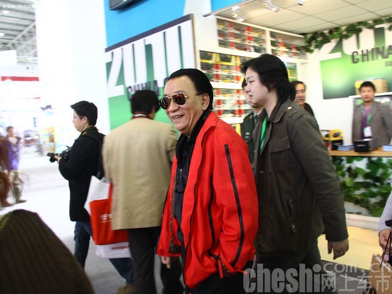侯耀华亮相北京车展