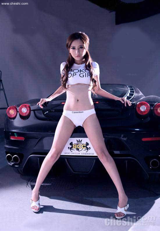 长腿车模