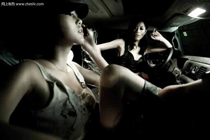 悍马美妞儿魔鬼诱惑