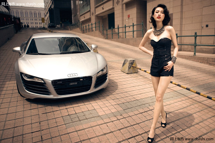 奥迪R8与秀眸女郎