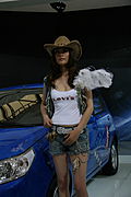 乐骋牛仔美女