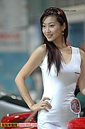 汽车杂志的主持人,李延晶