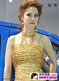 金发碧眼洋娃娃