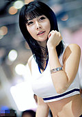 美女车模李智友