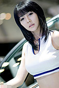 美女车模李智友