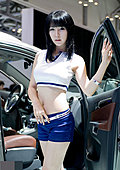 美女车模李智友