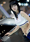 美女车模李智友
