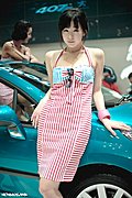 韩国靓丽性感的车模美女