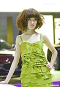 09上海车展最纯美女车模