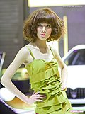 09上海车展最纯美女车模