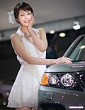 韩国当红香车靓模Kang Yui