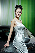 强势推出2009广州车展车模美女集中营