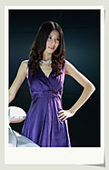 强势推出2009广州车展车模美女集中营