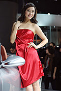 强势推出2009广州车展车模美女集中营