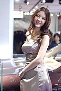 强势推出2009广州车展车模美女集中营
