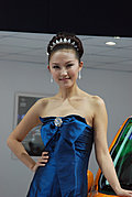 强势推出2009广州车展车模美女集中营
