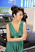 强势推出2009广州车展车模美女集中营