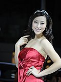 强势推出2009广州车展车模美女集中营