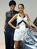 强势推出2009广州车展车模美女集中营
