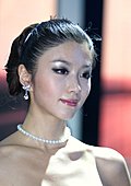 强势推出2009广州车展车模美女集中营