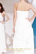 强势推出2009广州车展车模美女集中营