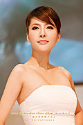 强势推出2009广州车展车模美女集中营