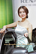 强势推出2009广州车展车模美女集中营