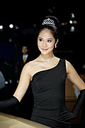 强势推出2009广州车展车模美女集中营