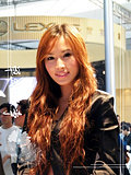 强势推出2009广州车展车模美女集中营