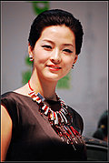 强势推出2009广州车展车模美女集中营