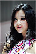 强势推出2009广州车展车模美女集中营