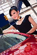 强势推出2009广州车展车模美女集中营