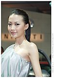 强势推出2009广州车展车模美女集中营