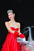 强势推出2009广州车展车模美女集中营