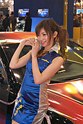 2009东京改装车展上的美女车模