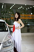2008 北京車展上漂亮的車模真不少